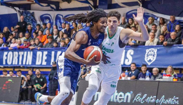 Argentino venció a Atenas y seguirá en la Liga Nacional