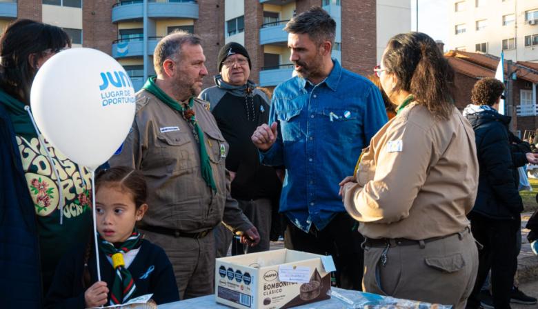 Cultura, tradición y encuentro: ciento de vecinos vivieron los festejos del 25 de Mayo en Junín