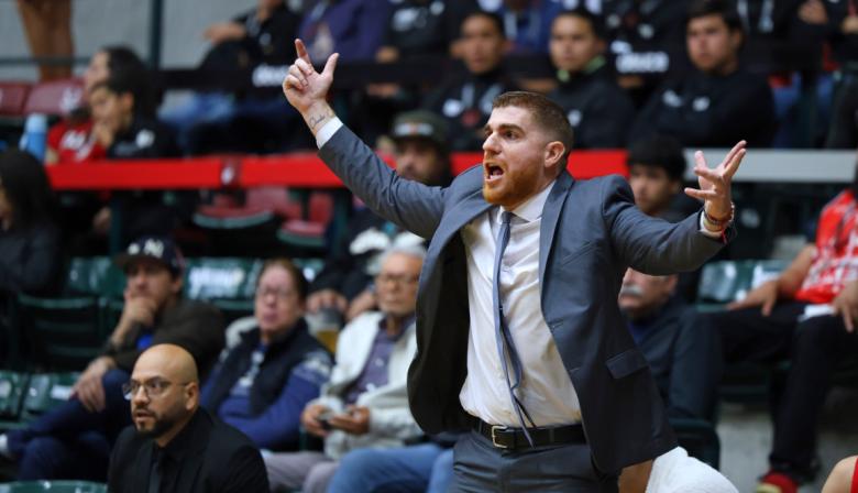 Facundo Murias, el entrenador juninense que continúa su crecimiento en el básquet de México