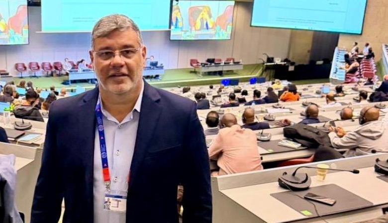 Fernando "Turi" Burgos debate en la OIT y avanza con una regulación para plataformas digitales