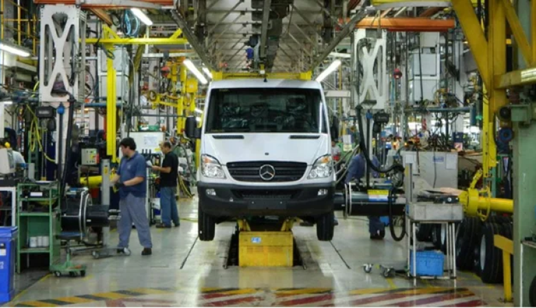 La producción automotriz se desplomó en mayo