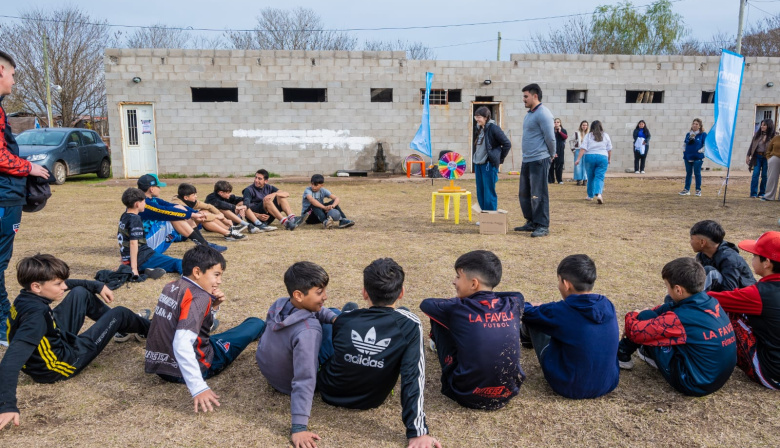 El Municipio llevó adelante la jornada "El Deporte como Derecho" en el Club La Favela