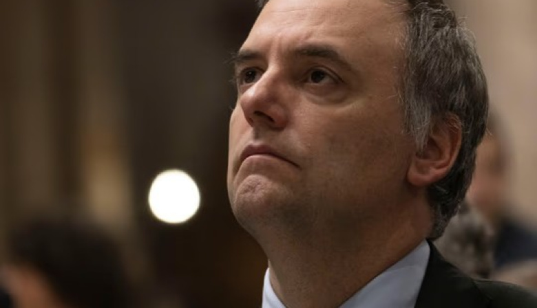 Renunció Manuel Adorni a la Jefatura de Gabinete en medio de la investigación de su patrimonio