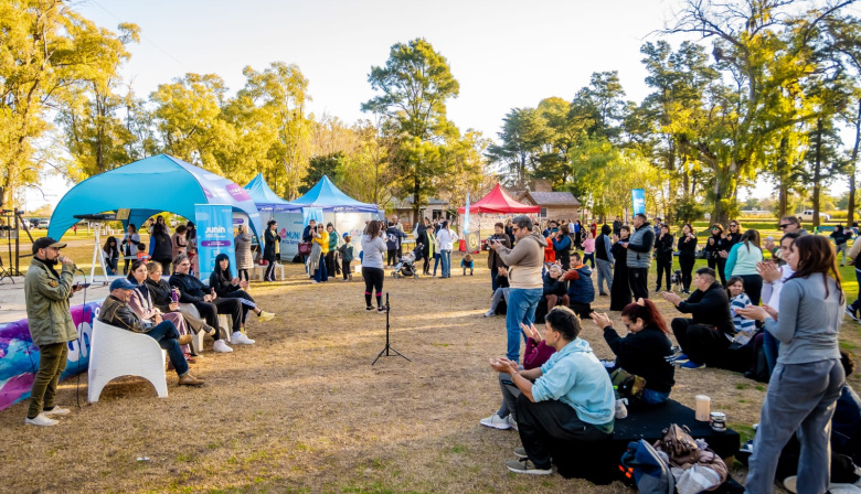 Jornada de concientización sobre consumos problemáticos en el Parque Borchex