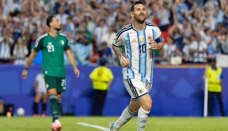 Con una actuación estelar de Messi, Argentina goleó a Argelia en su debut en el Mundial 2026