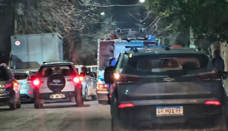 Fuga de gas en una vivienda deshabitada de calle Chacabuco: Bomberos y Gas Junín trabajaron tras el alerta de los vecinos