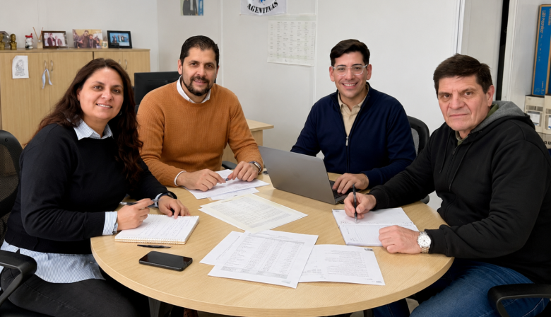Paolizzi y Monserrat anunciaron un aporte provincial de más de 100 millones de pesos para las escuelas