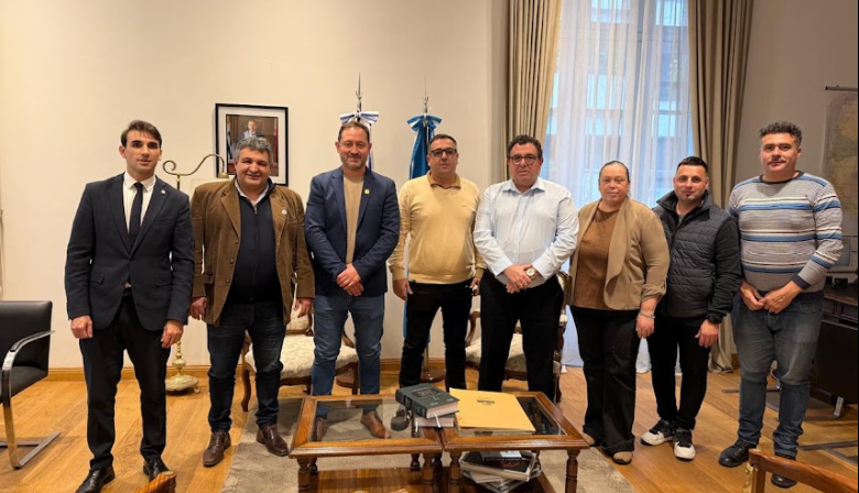 Serenal gestionó en las embajadas de Brasil y Uruguay la llegada de inversores para reactivar la ex ARSA de Arenaza