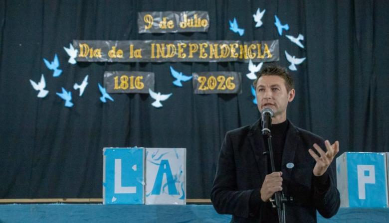 Leandro N. Alem conmemoró el 210° aniversario de la Declaración de la Independencia