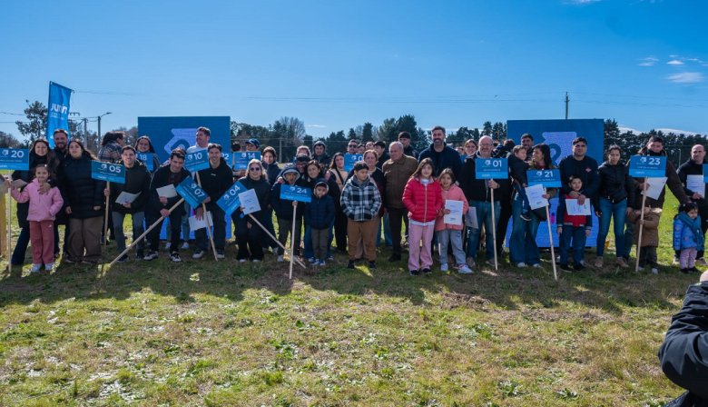 Proyectar V: 24 familias y vecinos de Junín ya accedieron a sus lotes con servicios