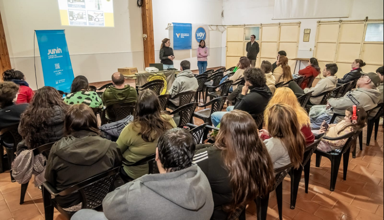 El Municipio acercó el taller de licencia de conducir al barrio Evita y ya alcanzó a más de 900 vecinos