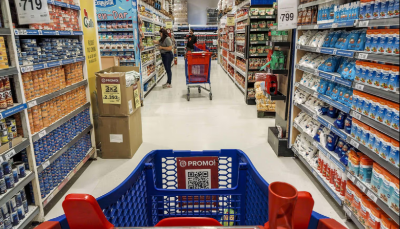 El consumo en parálisis: la paradoja de una economía con reservas en dólares pero sin pesos