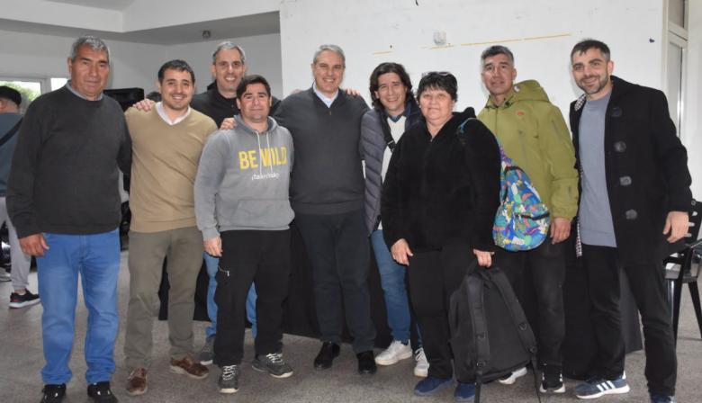 Golía entregó indumentaria de trabajo al personal de Obras Públicas
