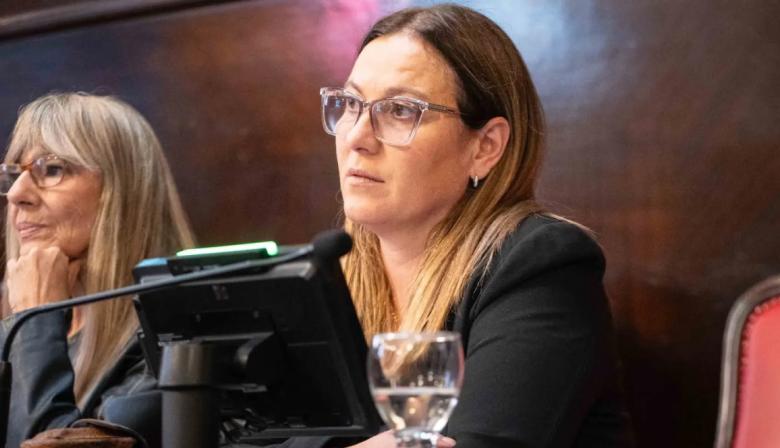 Valeria Arata: “El ajuste no eliminó la deuda, la trasladó a las familias”