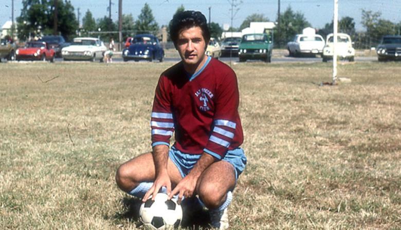 Rodolfo Vergara, el pediatra juninense que jugó al fútbol en Estados Unidos cuando la MLS todavía era un sueño