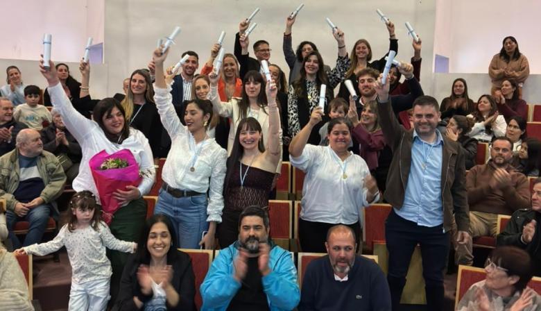 El HIGA de Junín despidió a una nueva generación de residentes