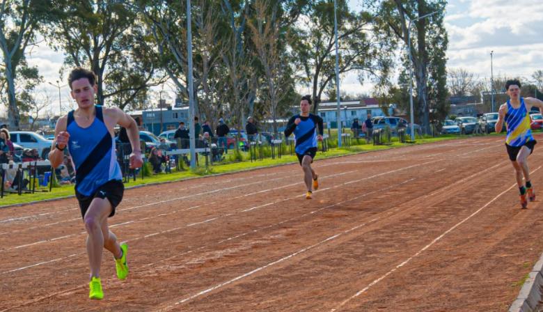 Más de 150 atletas participaron de una nueva fecha del Grand Prix en Junín