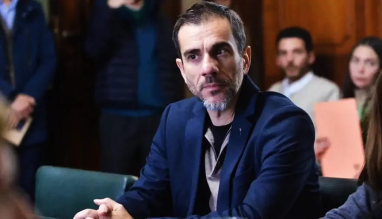 Petrecca reclamó que avance su proyecto para regular el uso de celulares en las cárceles