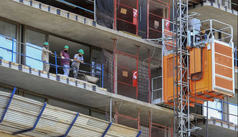 El Gobierno espera una baja de tasas por efecto inflación y nuevos créditos para la vivienda