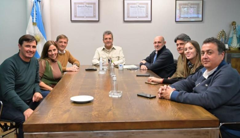 El Frente Renovador lleva a Lincoln su Escuela de Oficios Digitales