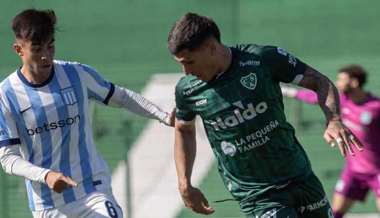 Se terminó el invicto: la Reserva de Sarmiento cayó ante Racing en el Eva Perón