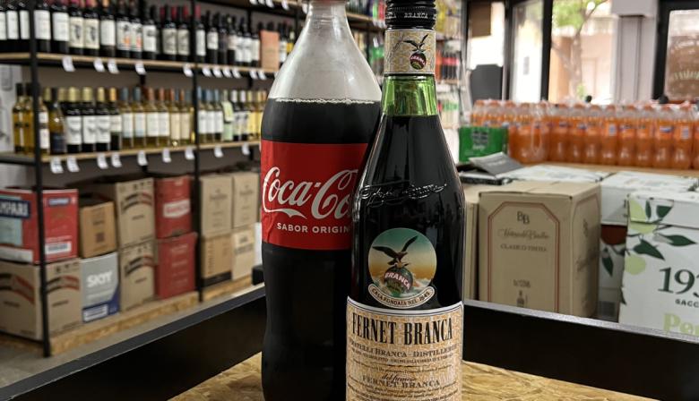 El fernet como termómetro del bolsillo: de USD 2,53 en 2023 a USD 20 en 2026