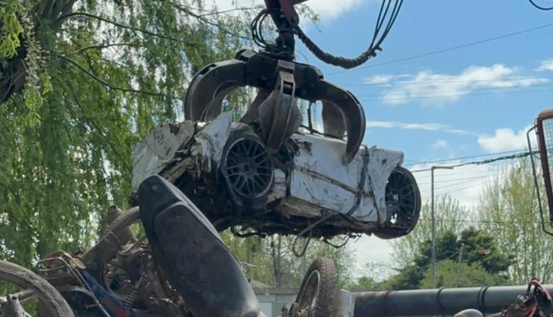 Nueva compactación de vehículos secuestrados en General Arenales