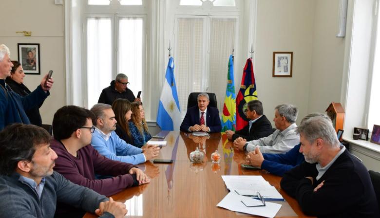 Golía firmó un convenio para la instalación de 41 nuevas cuadras de luminarias LED