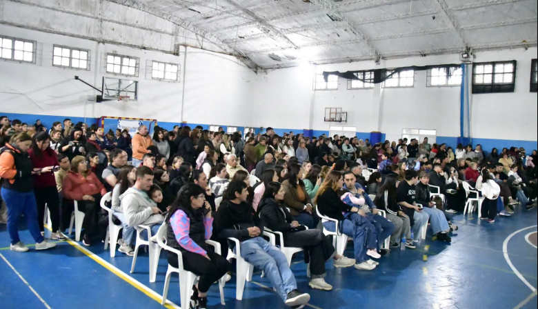 General Pinto: más de 70 familias participaron del primer sorteo de viviendas
