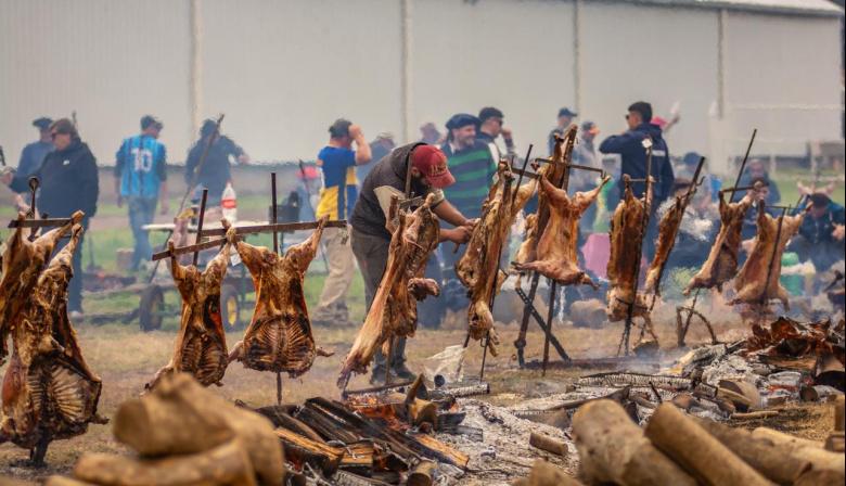 Galería de fotos: más de 20.000 personas disfrutaron de la Fiesta del Cordero Alberdino al Asador