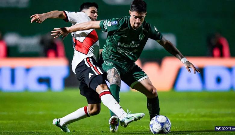 Sarmiento se plantó y le hizo frente a las estrellas