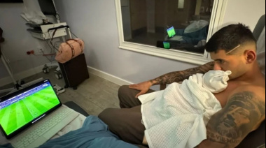 "Cuti” Romero presentó a su hija durante el partido de la Selección argentina