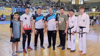 El equipo de Taekwondo del Club Junín compitió en Rosario