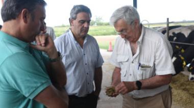 Con el foco en la tecnología y la educación, se realizó visita a tambo de Arenaza