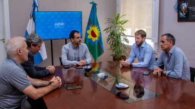 El intendente Petrecca recibió a las nuevas autoridades de la Sociedad Rural de Junín