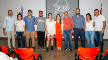 Serenal participó del acto de asunción de las nuevas autoridades de la UCR de Lincoln