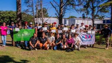 Petrecca felicitó a los vecinos que se capacitaron en el curso de alambradores