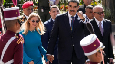 Venezuela: Maduro juró en medio de las denuncias de fraude y tensión social