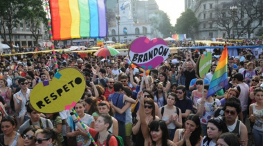 El colectivo LGTBIQ+ marcha en Junín y el resto del país en rechazo del discurso de Javier Milei contra la diversidad