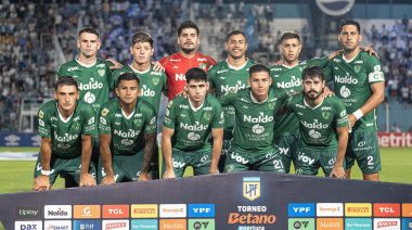 Sarmiento sufrió una durísima derrota en su visita a Atlético Tucumán