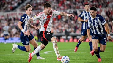 River consiguió un empate agónico ante Talleres