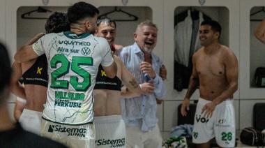 Sarmiento le ganó a Vélez de visitante y es todo alegría en Junín