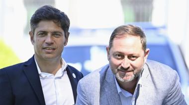 Kicillof llega a Lincoln para inaugurar el Jardín 912 y entregar más de 500 escrituras