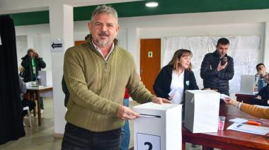 Chiófalo fue reelecto como presidente de Sarmiento y seguirá al frente del club por dos años más