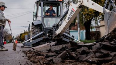 El Municipio de General Viamonte avanza con el Plan de Bacheo 2025