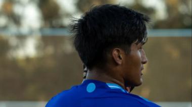 El jugador formado en Sarmiento Patricio Ciribe debutó con gol en la Sub 16 de Argentina