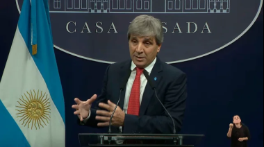 “Inflación en dólares”: la dura advertencia de un economista sobre el “Plan Colchón” del Gobierno