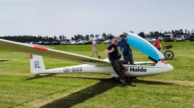 Mundial de Vuelo a Vela: gran jornada para Argentina y continuidad de los juninenses en competencia