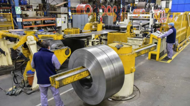 La producción de acero cayó un 8,6% en junio ante la menor demanda
