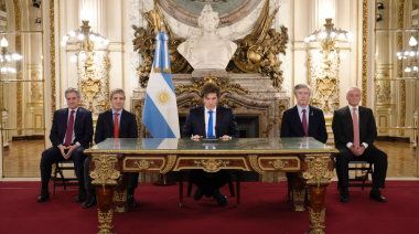 Javier Milei: "Si quieren volver atrás, me van a tener que sacar de la Casa Rosada con los pies para adelante"